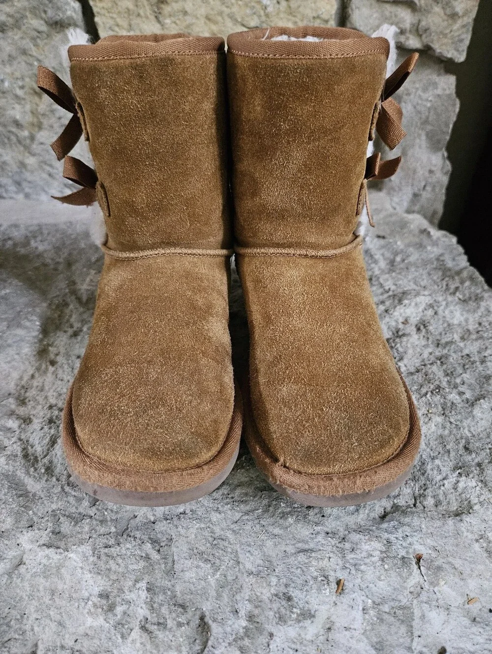 KOOLABURA UGG Victoria Suede Sheepskin Boots Kid 2